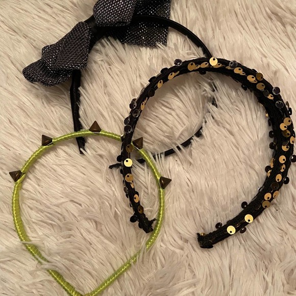 Girls Accessory Bundle - Picture 3 of 8